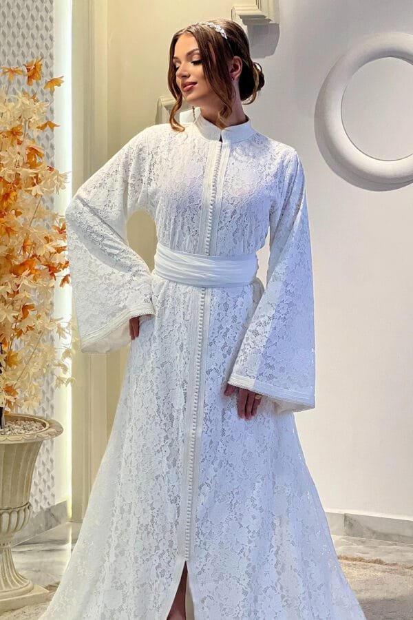 Alternative view of Lalua 55